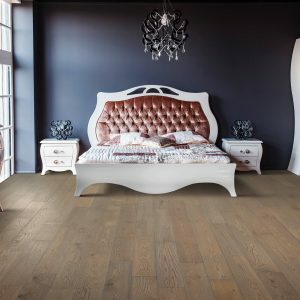 Hardwood flooring in bedroom | Allied Flooring & Paint