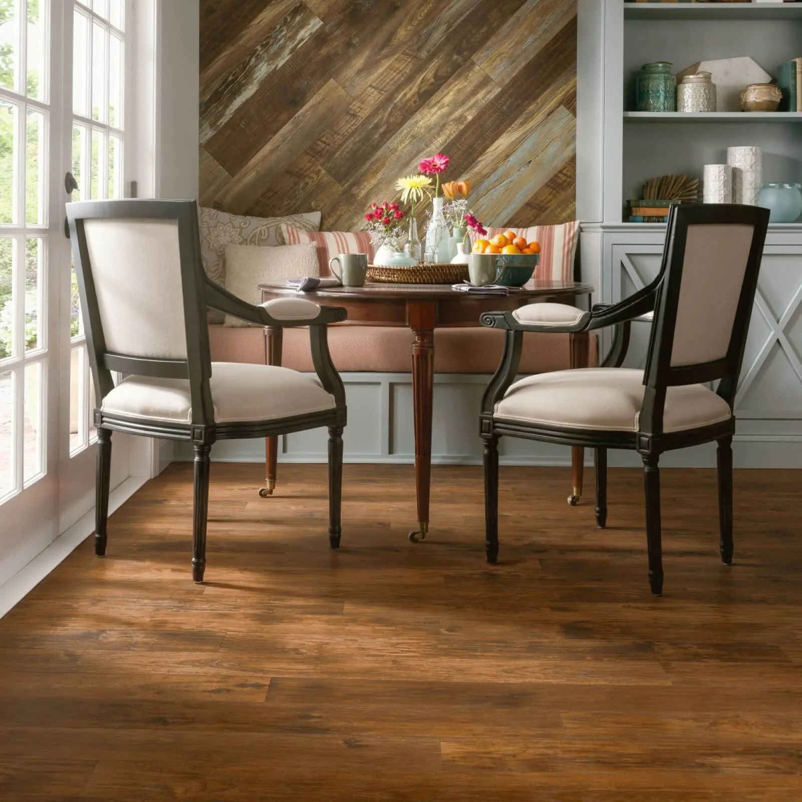 imgi_7_Woodland-Hickory-Laminate-Scraped-Spice1600x1600